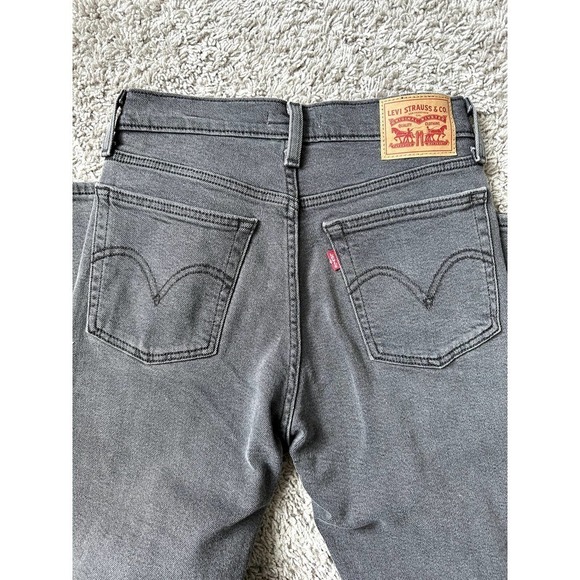 Levi's Wedgie Straight Jeans - Picture 7 of 7